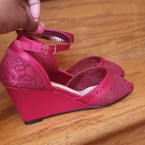 Women's shoes - Picture 3 of 8